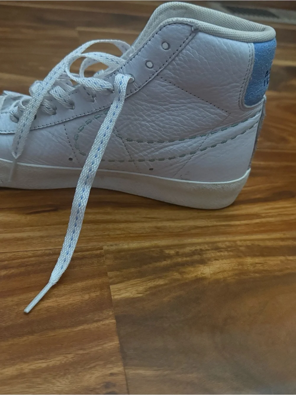 Nike White Cream Low-Top Sneaker Interior